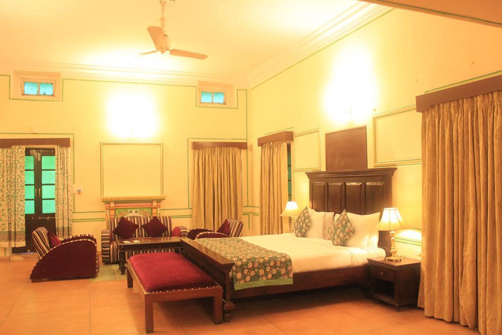 Roop Vilas Palace Nawalgarh Exterior photo