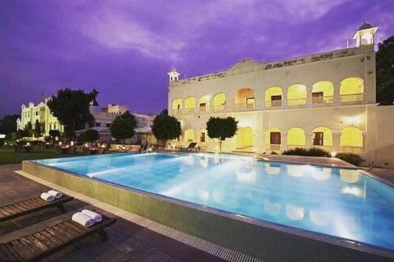 Roop Vilas Palace Nawalgarh Exterior photo